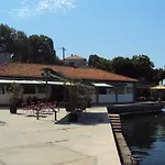 Morska Grota 3* Povile