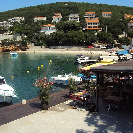 Morska Grota Penzion Povile