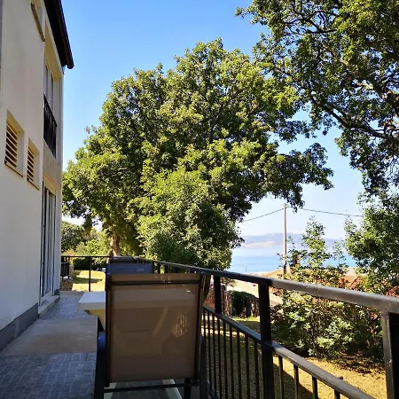 Pensión Morska Grota Povile