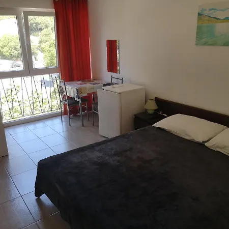 Pensionat Morska Grota Povile