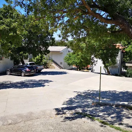 Morska Grota 3* Povile