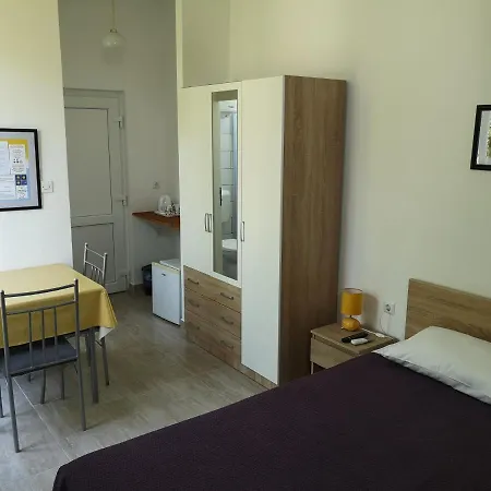 Morska Grota Pensionat Povile