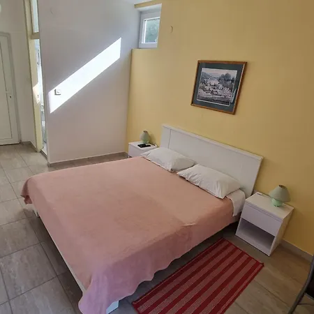 Morska Grota Pensión 3*