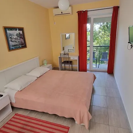 Morska Grota 3* Povile