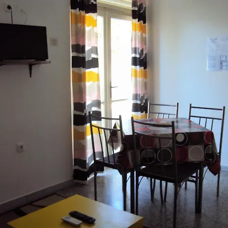 Pensionat Morska Grota Povile