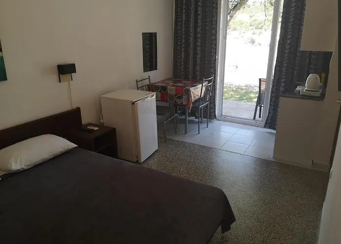 Morska Grota 3* Povile