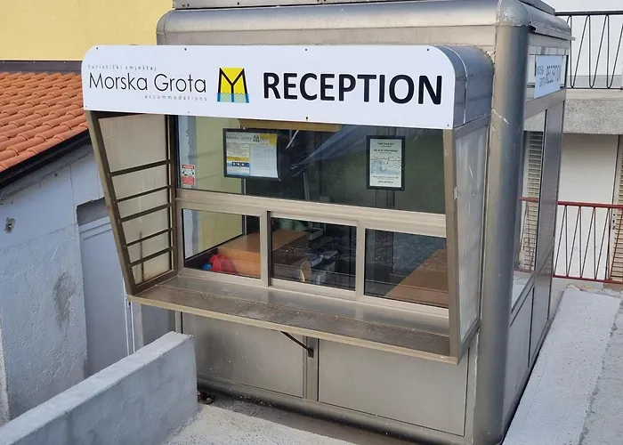 Morska Grota 3* Povile